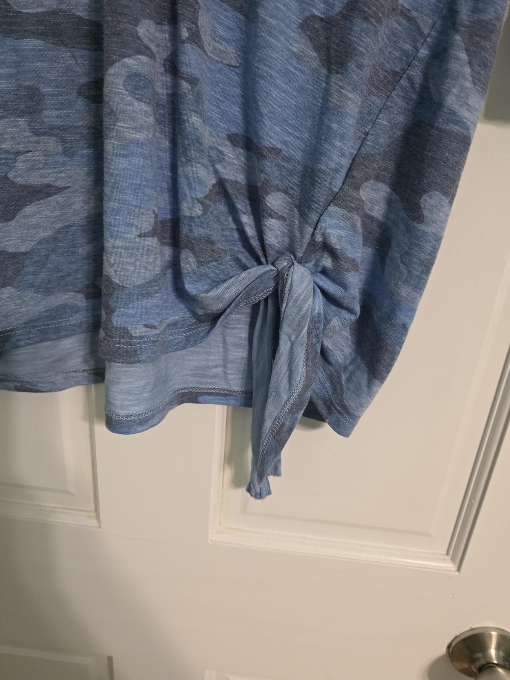 Democracy Blue Camo V-Neck Tie-Front Short Sleeve Top - Picture 4 of 6